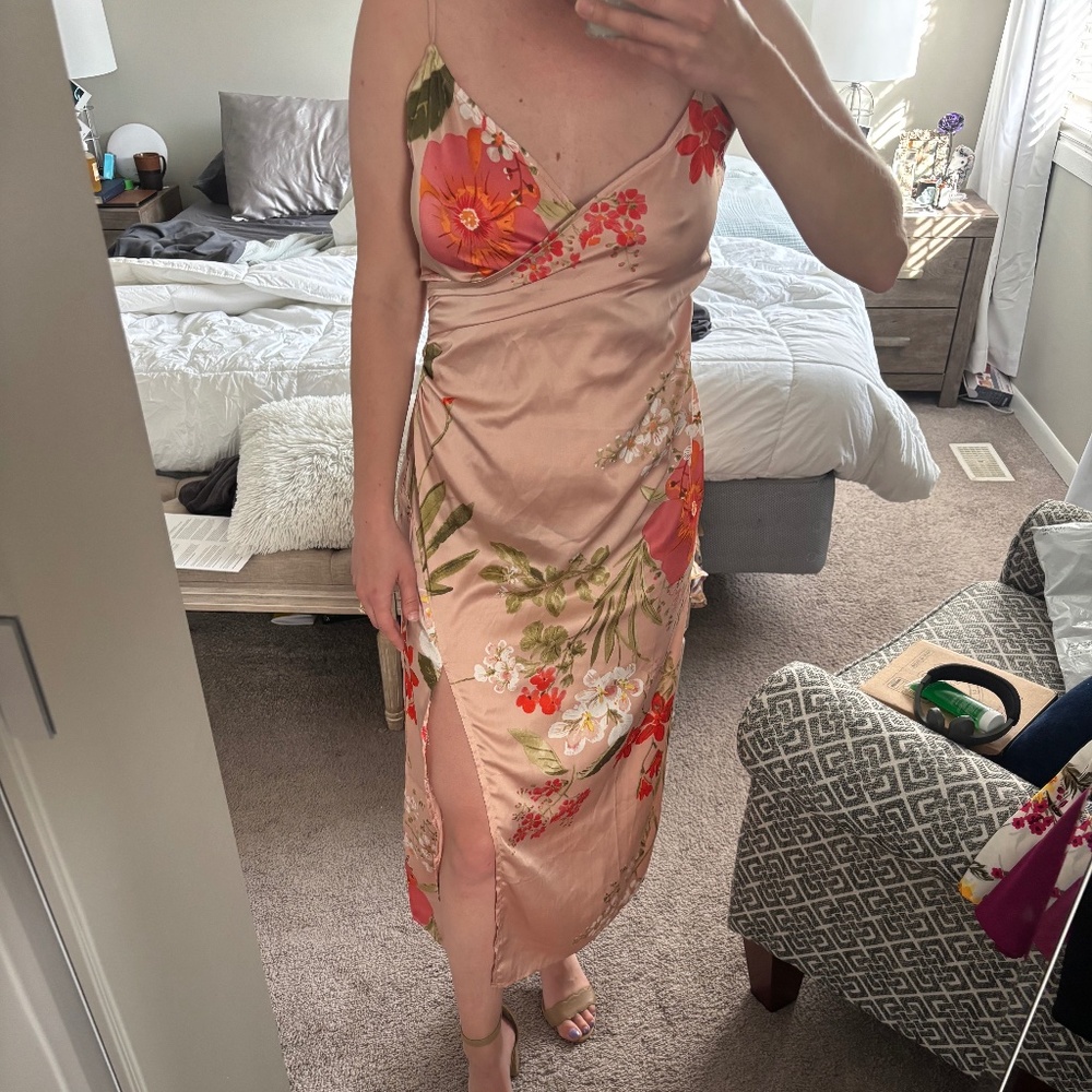 Lulus - Picture 2 of 3